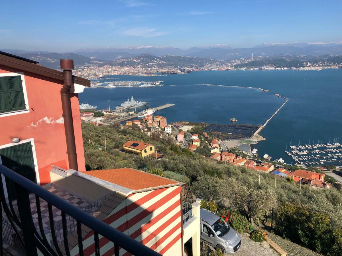 La Finestra Sul Mare Villa Специя Екстериор снимка