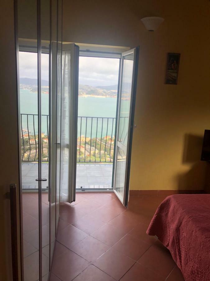 La Finestra Sul Mare Villa Специя Екстериор снимка