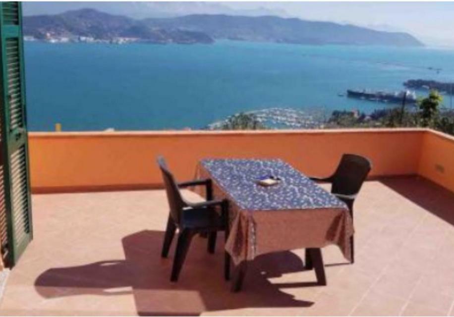 La Finestra Sul Mare Villa Специя Екстериор снимка